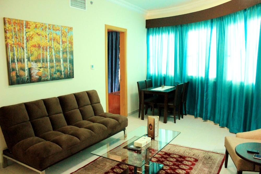 Room image 4