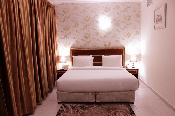 Montreal Naif Hotel image 16