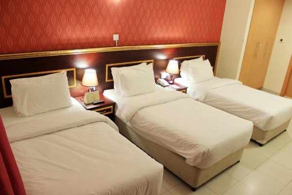 Montreal Naif Hotel image 22