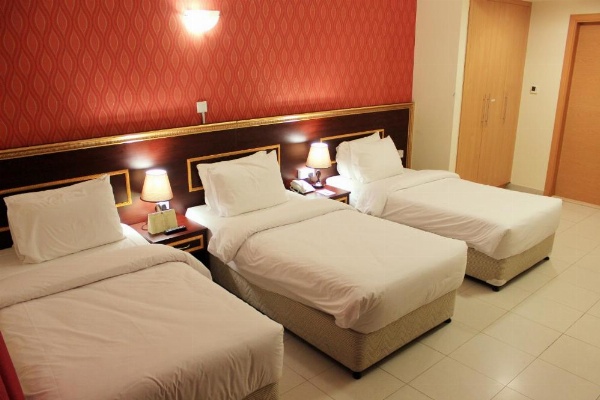 Montreal Naif Hotel image 25