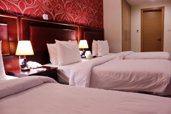 Montreal Naif Hotel image 26